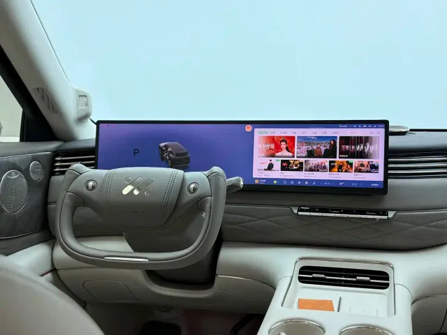 IM Motors LS9 — Фото автомобиля 18
