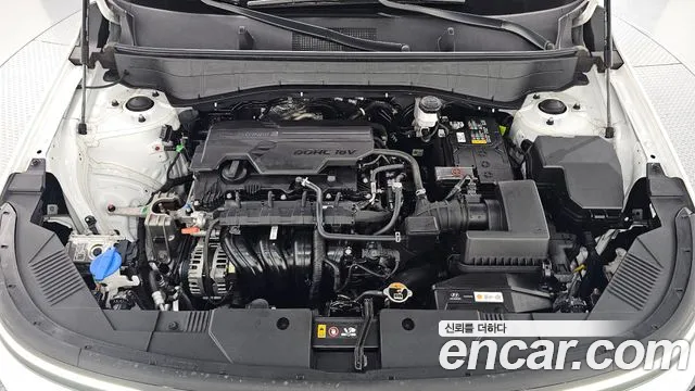 Hyundai Kona SX2 — Фото автомобиля 6