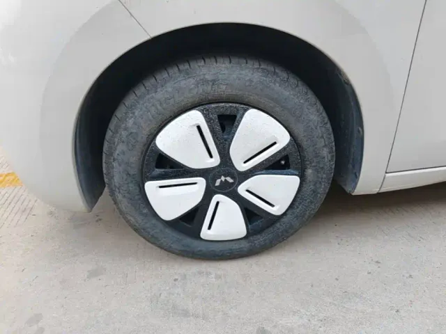 Wuling Hongguang Mini EV — Фото автомобиля 22