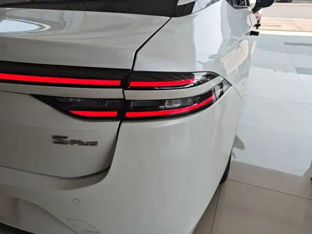 GAC Aion S Plus — Фото автомобиля 7