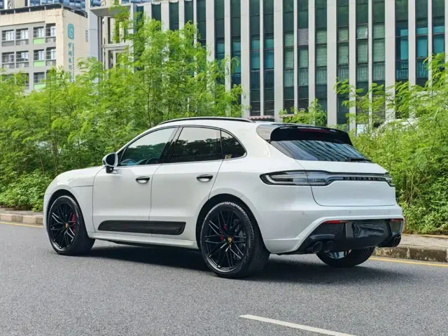 Porsche Macan — Фото автомобиля 3