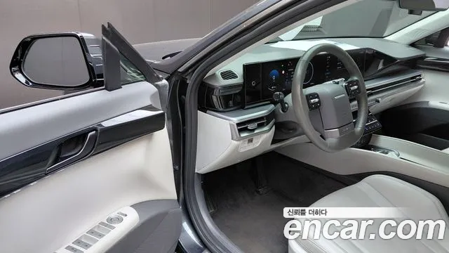 Hyundai Grandeur Grandeur (GN7) 2.5 Бензин 2WD — Фото автомобиля 4
