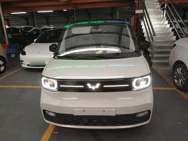 Wuling Hongguang Mini EV — Фото автомобиля 2