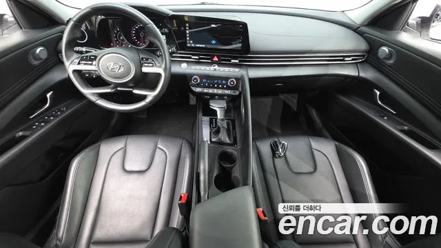 Hyundai AVANTE Avante (CN7) — Фото автомобиля 7