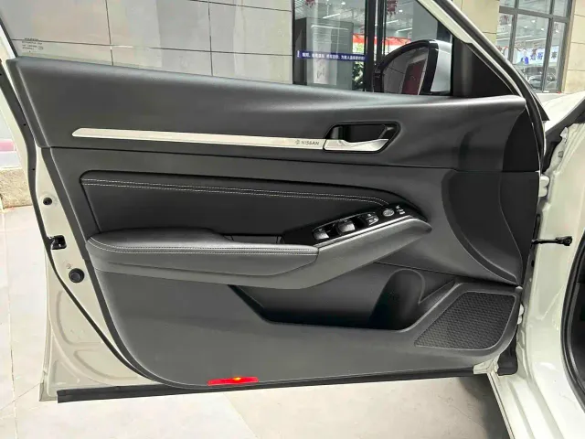 Nissan Teana 2022 2.0L XL-TLS Comfort Edition — Фото автомобиля 10