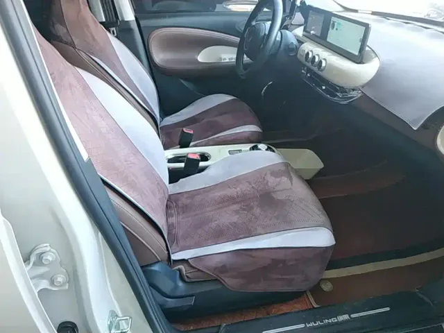 Wuling Bingo — Фото автомобиля 19