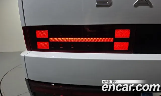 Hyundai Santa Fe MX5 — Фото автомобиля 8