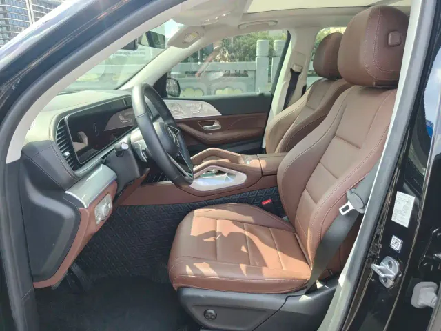 Mercedes-Benz GLE-Class — Фото автомобиля 11