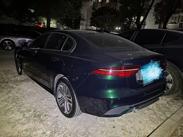 Jaguar XEL — Фото автомобиля 8