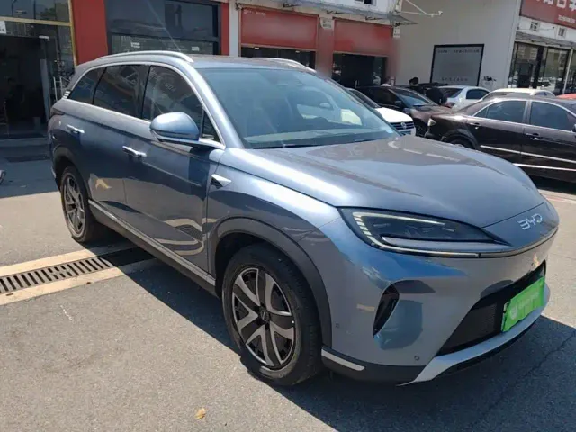 BYD Hai Shi 07 DM-i — Фото автомобиля 3