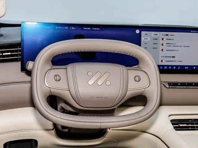 IM Motors LS8 — Фото автомобиля 26