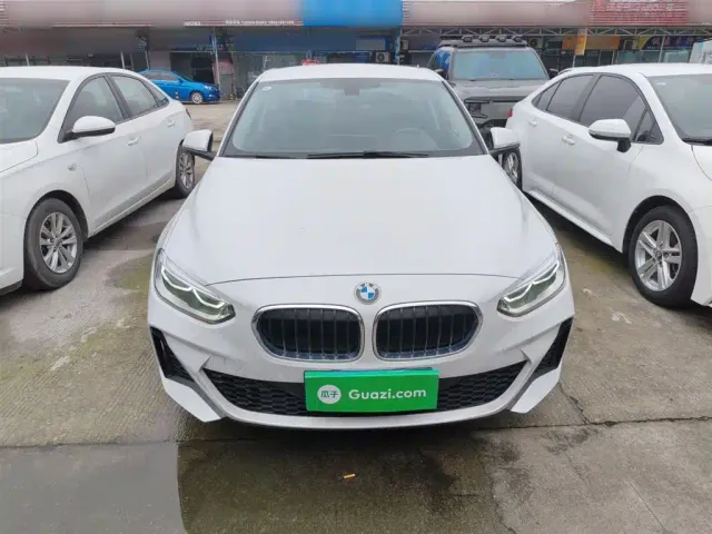 BMW 1 Series — Фото автомобиля 2