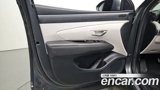 Hyundai Tucson Новый Tucson (NX4) Бензин 1.6 турбо 2WD — Фото автомобиля 20