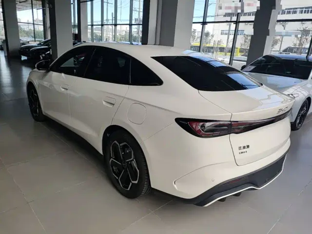 BYD Seal 06 — Фото автомобиля 4