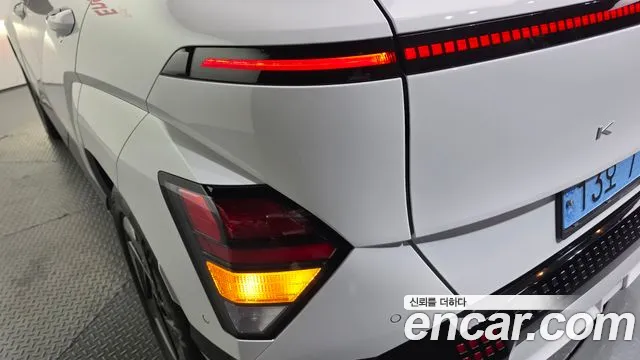 Hyundai Kona SX2 — Фото автомобиля 8