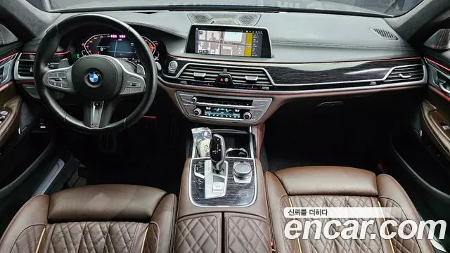 BMW 7 Series — Фото автомобиля 7
