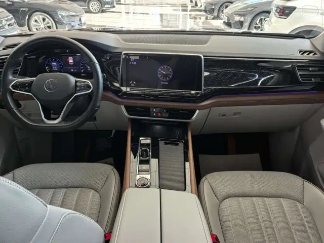 Volkswagen Teramont — Фото автомобиля 9