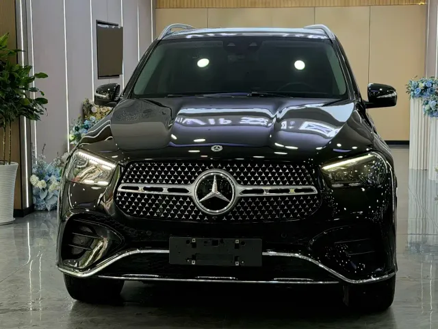 Mercedes-Benz GLE-Class — Фото автомобиля 2