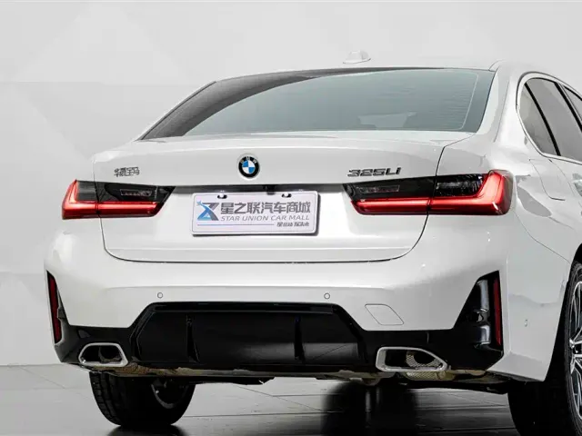 BMW 3 Series — Фото автомобиля 7