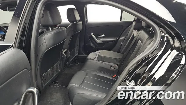 Mercedes-Benz A-Class — Фото автомобиля 8