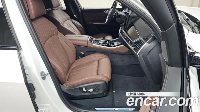 BMW X5 xDrive 40i M Sport — Фото автомобиля 23