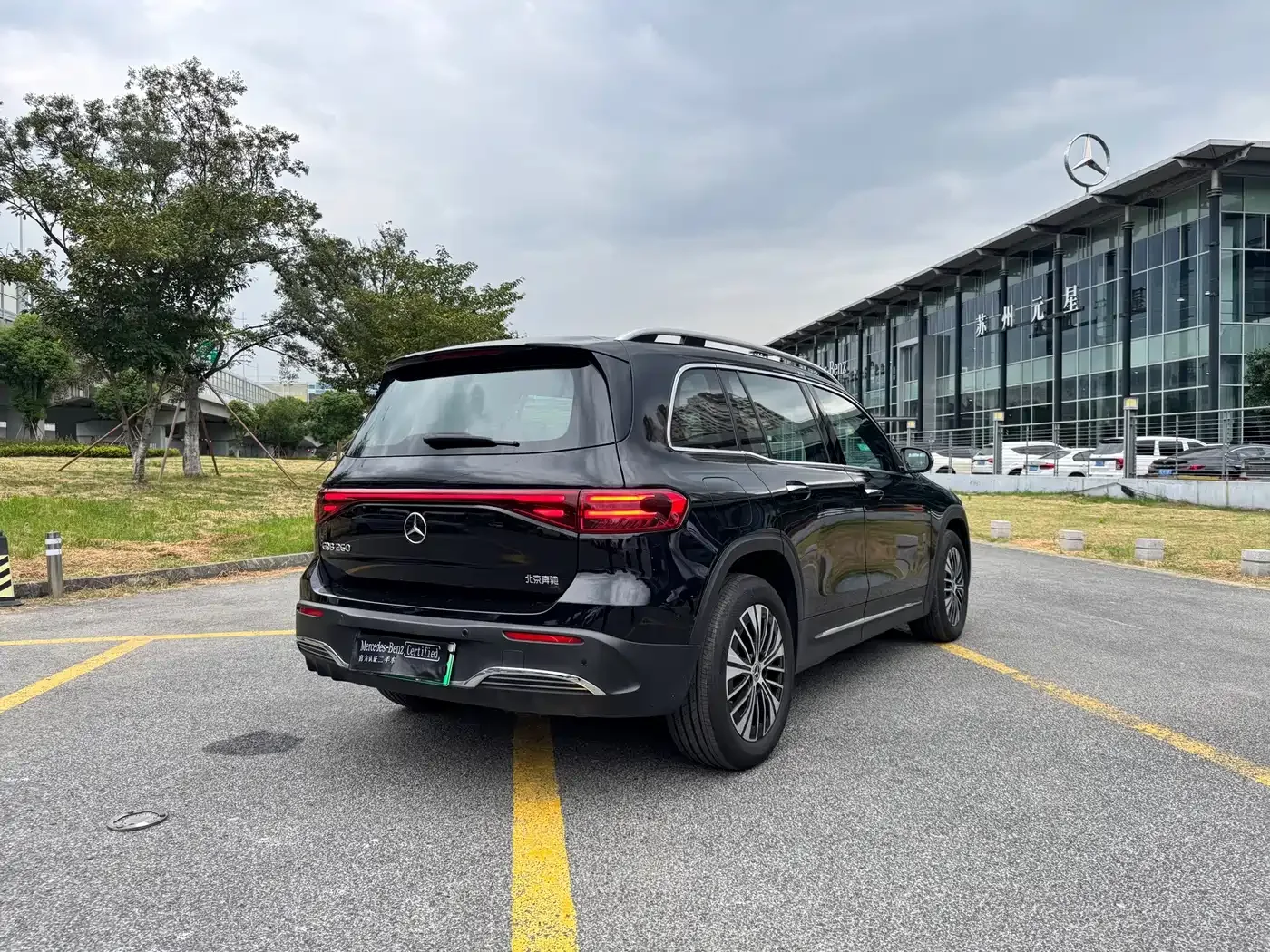 Mercedes-Benz Mercedes-Benz EQB 2025 EQB 260 — Фото автомобиля 19