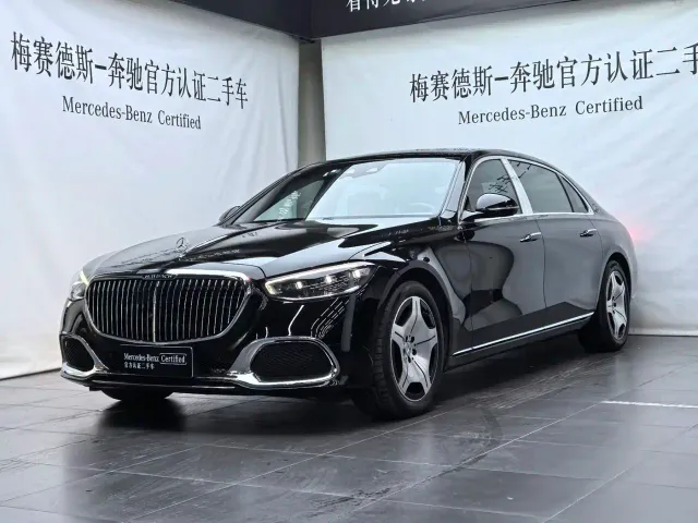 Фотография автомобиля — Mercedes-Benz Maybach S-Class