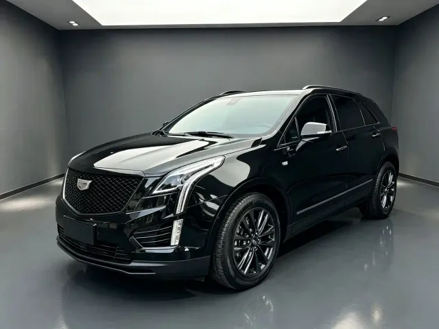 Фотография автомобиля — Cadillac XT5