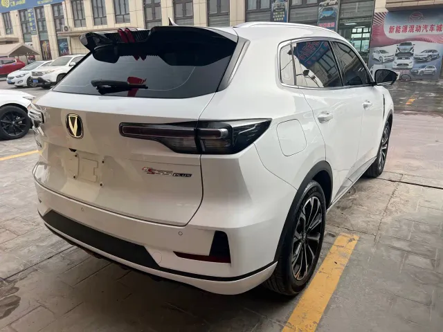 Changan CS55PLUS PHEV — Фото автомобиля 10