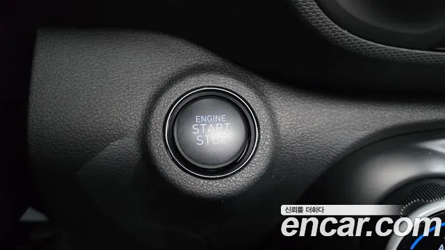 Hyundai Venue — Фото автомобиля 19
