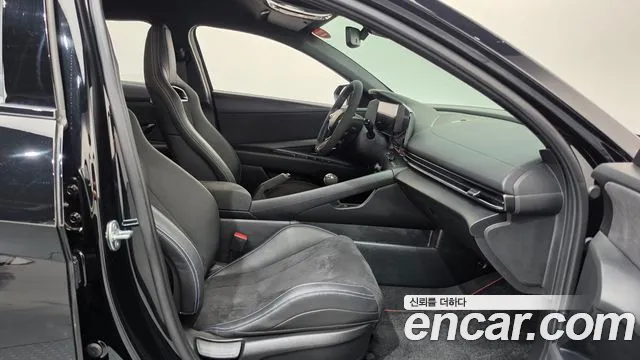 Hyundai Avante CN7 — Фото автомобиля 16
