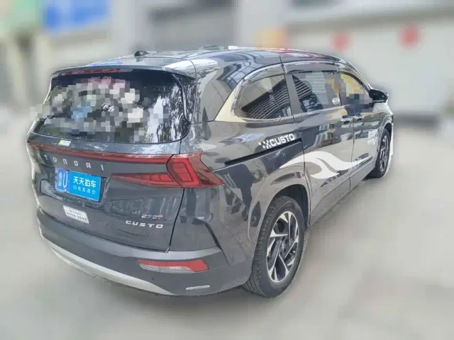 Hyundai Custo — Фото автомобиля 5