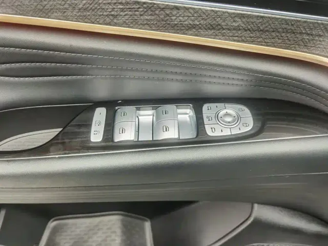 Chery Tiggo 9 — Фото автомобиля 9