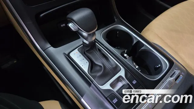 Kia Canival Carnival 4 поколение Дизель 9 мест Prestige — Фото автомобиля 9