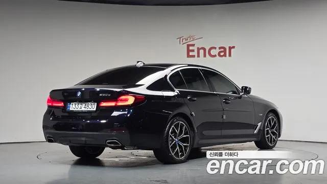 BMW 5-Series 5 серия (G30) — Фото автомобиля 2