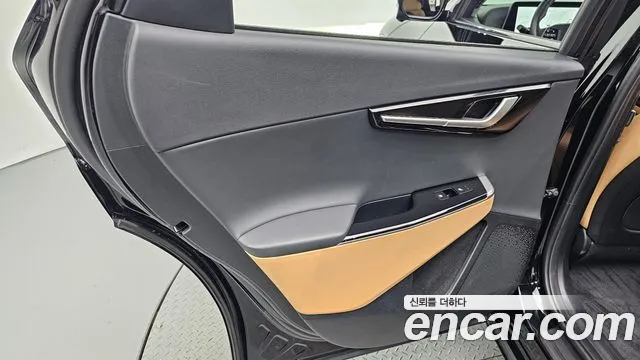 Kia EV6 — Фото автомобиля 14