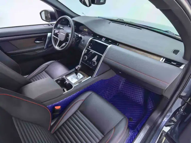 Land Rover Discovery Sport — Фото автомобиля 14