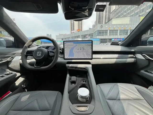 ZEEKR Zeekr 001 2022 Long Range Dual Motor WE Edition — Фото автомобиля 6