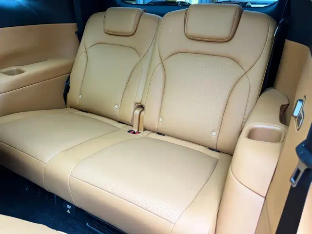 IM Motors LS8 — Фото автомобиля 16