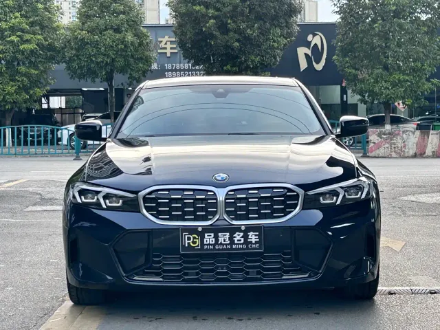 BMW 3 Series — Фото автомобиля 2