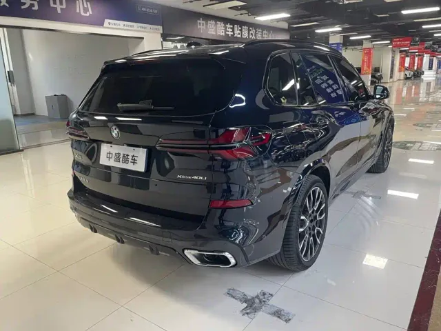 BMW X5 — Фото автомобиля 3