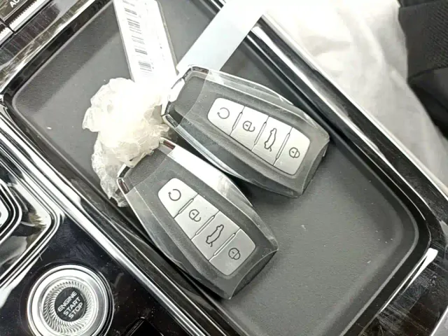 Geely Boyue L — Фото автомобиля 8