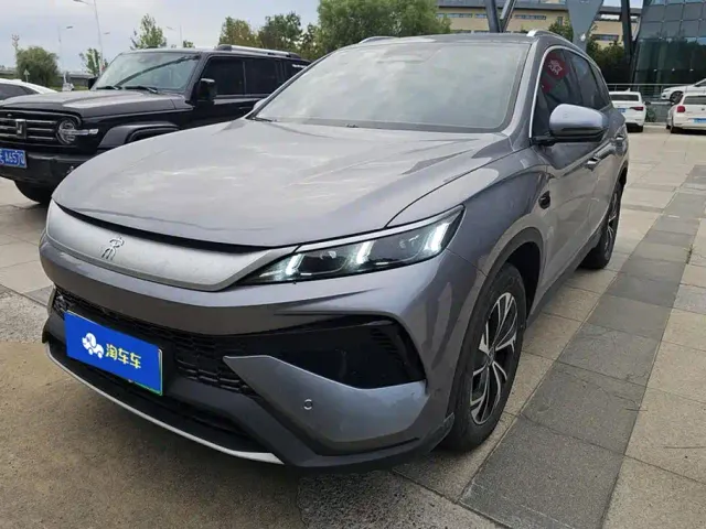 Фотография автомобиля — BYD Song Pro