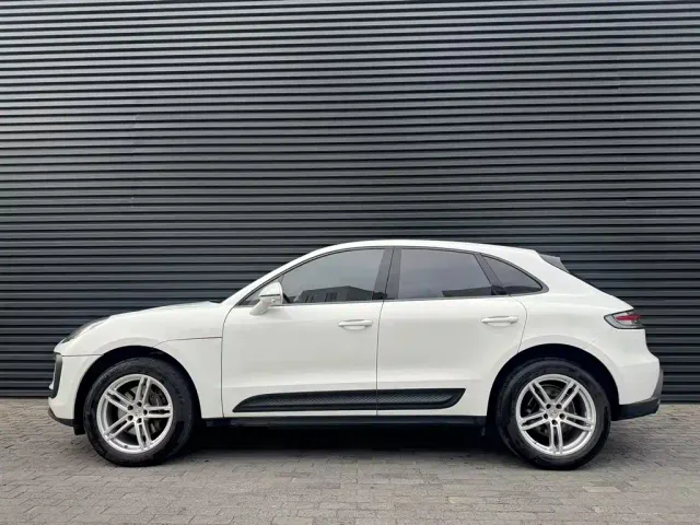 Porsche Macan — Фото автомобиля 14