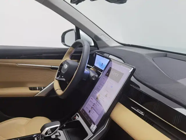 Geely Boyue L — Фото автомобиля 22