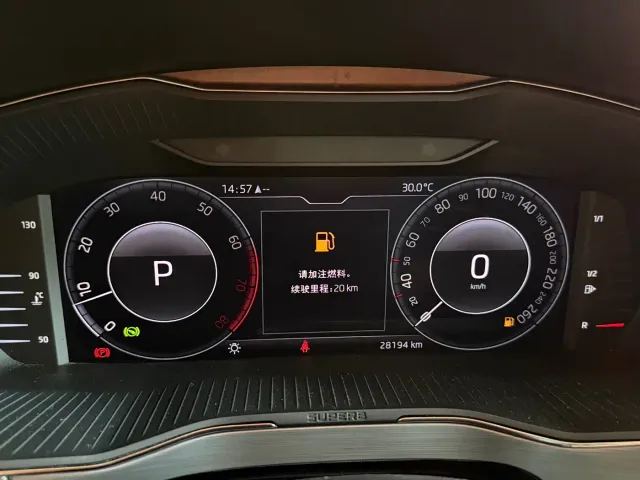 Skoda Superb — Фото автомобиля 26