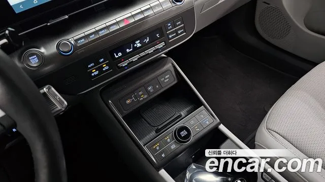 Hyundai Kona — Фото автомобиля 23
