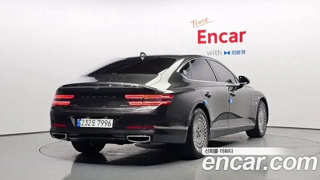 Genesis G80 RG3 — Фото автомобиля 2
