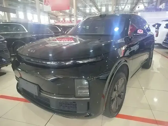 Фотография автомобиля — Li Auto L7