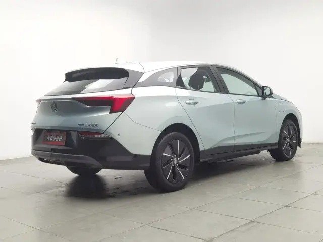 Buick Velite 6 — Фото автомобиля 2